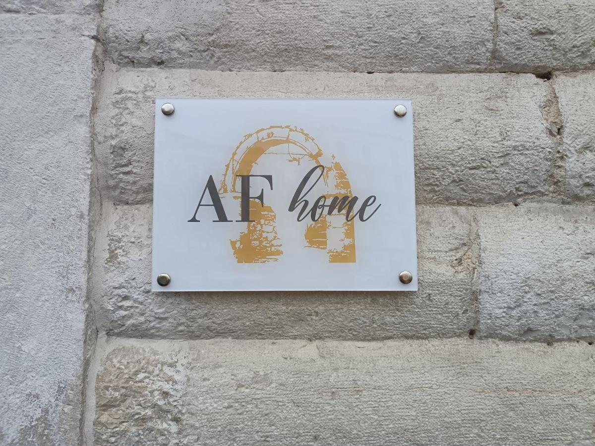 Af Home ตรานิ ภายนอก รูปภาพ